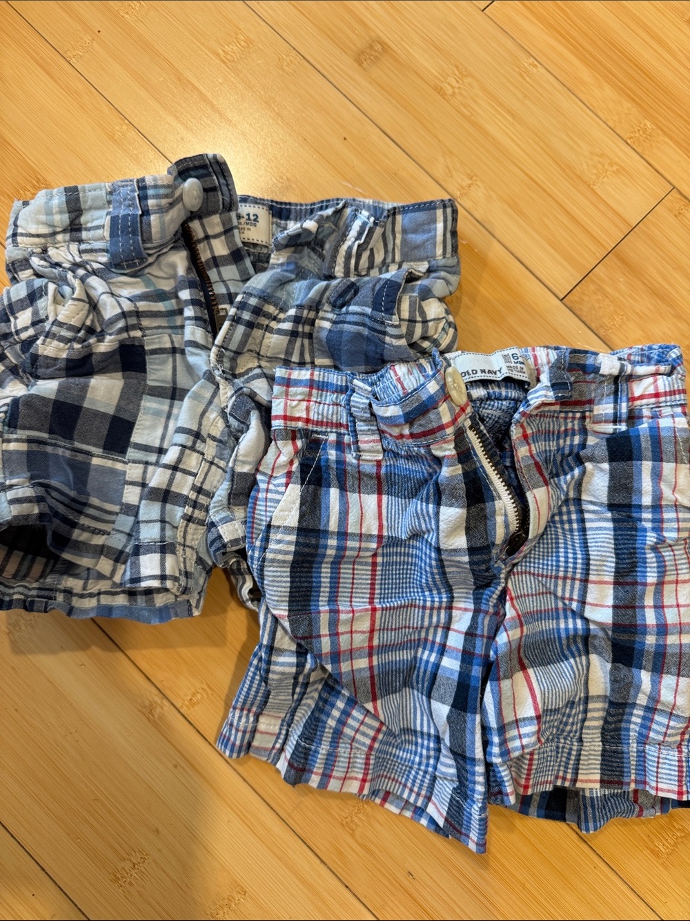 LIKE NEW! BUNDLE! 2 PAIRS! Old Navy Kids Toddler Plaid Shorts Sz 6-12 M